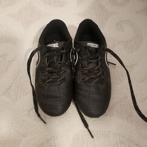 Little Boys size 13 Puma Procat Soccer Cleats